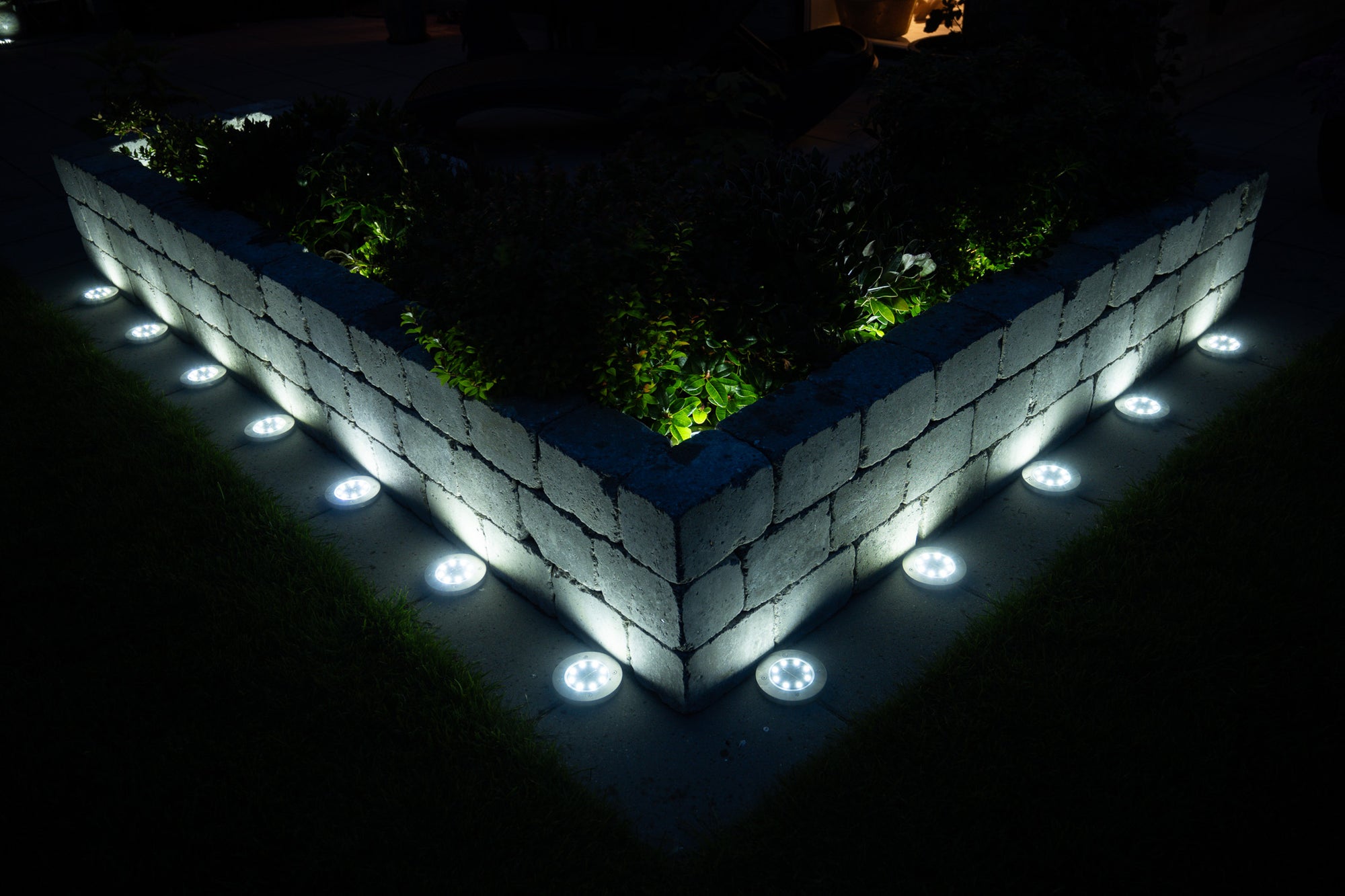 Solcelle Spots - Udendørs lamper til haven